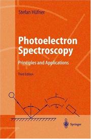 Photoelectron spectroscopy : principles and applications  Cover Image